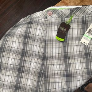 Greg Norman Slim Fit Golf Shorts